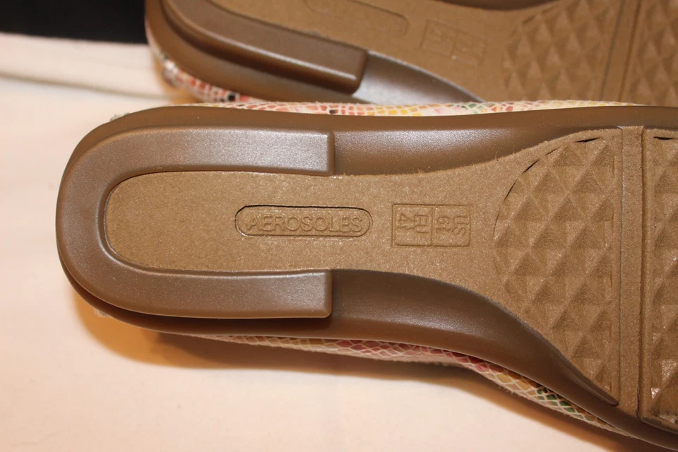 Mocasines para mujer Aerosoles NuDay 6,5 florales de cuero puntada N turn multicolor NUEVO Foto 4 de 4