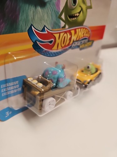 Disney Pixar Hot Wheels Racer Verse SULLEY & MIKE WAZOWSKI Monster's Inc Cars - Picture 8 of 14