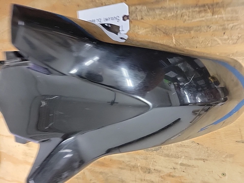 Guardabarros delantero Suzuki 2002 DL 1000 Vstrom negro 53111-06G01-YAY  Foto 4 de 4