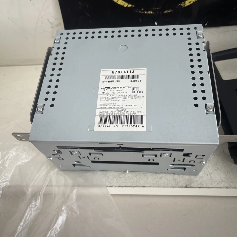 Mitsubishi Pajero V90 Bj.07-10 System Radio Audio CD DY-1MW7U53 34U194 8701A113 - Bild 4 von 4