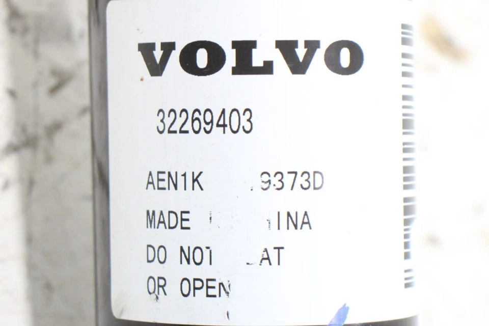 2019 - 2022 VOLVO S90 REAR RIGHT PASSENGER SIDE SHOCK ABSORBER STRUT OEM - Image 4 of 4