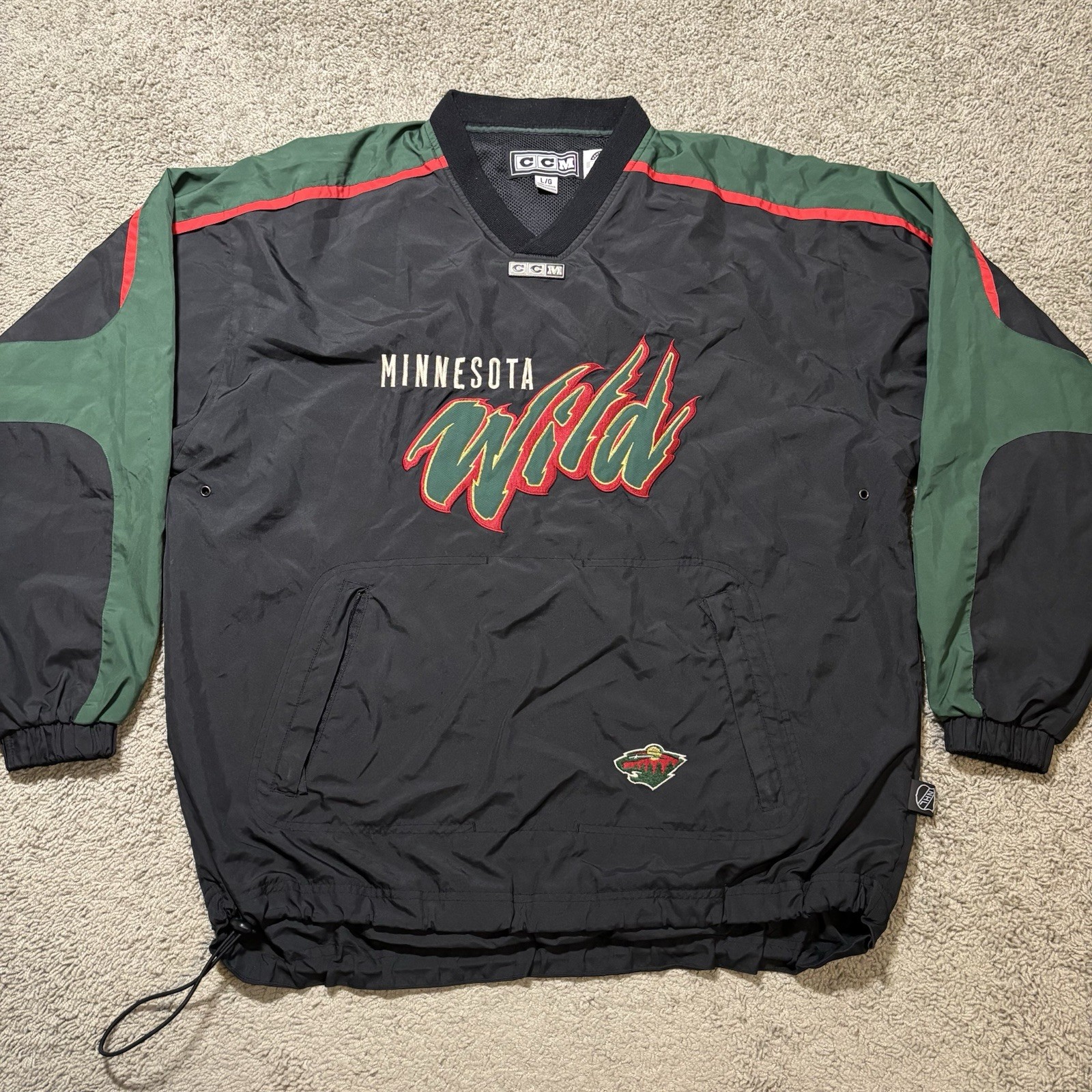 Vintage Minnesota Wild CCM Windbreaker Jacket Pullover V-Neck Embroidered Logo L