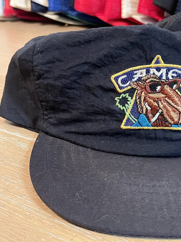 Sombrero de camionero vintage negro camel  Foto 2 de 4