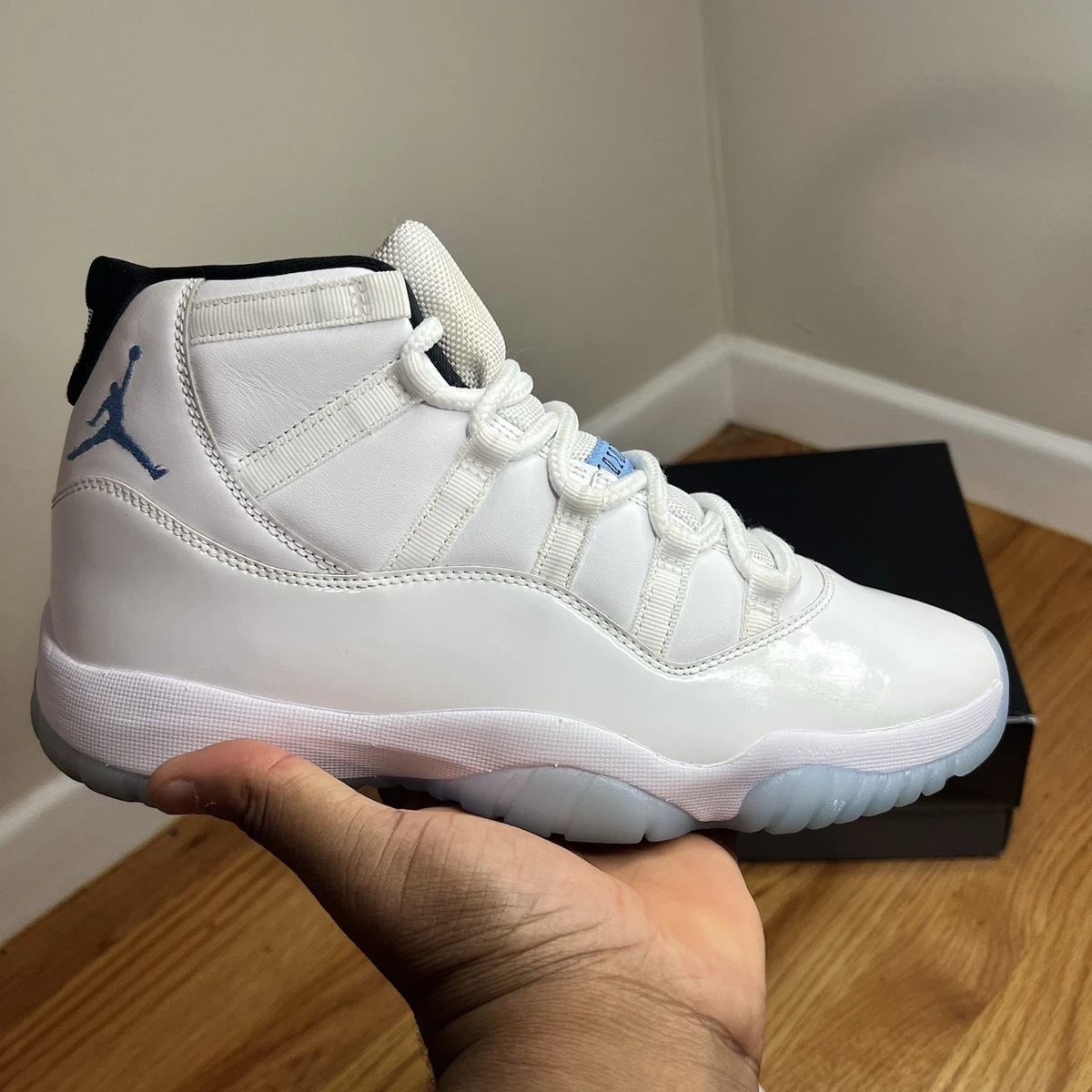 Preços baixos em Jordan 11 Retro 2024 Columbia / Legend Blue | eBay