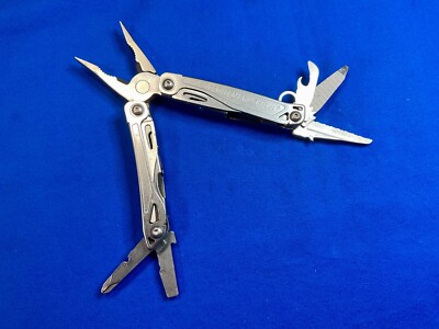 Leatherman Sidekick Multi-Tool Knife Plier 2022 Date Code