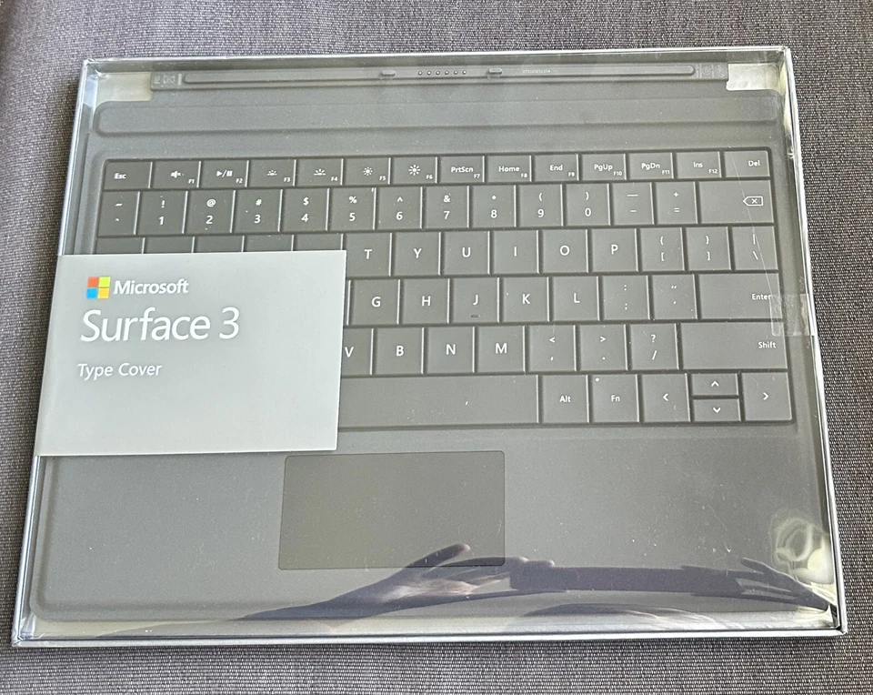 Microsoft Surface 3 Type Cover Keyboard (Model 1654) - Black (GV7-00001) - Image 2 of 4