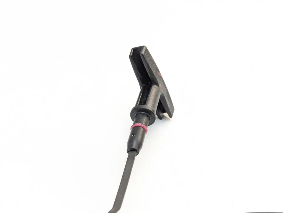 Engine Oil Dipstick from 2002 24 Valve Dodge Ram Cummins Diesel 5.9L ISB 3937748 Foto 4 de 4