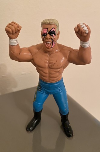 WCW STING GALOOB WRESTLING FIGURE BLUE ATTIRE WWF ...
