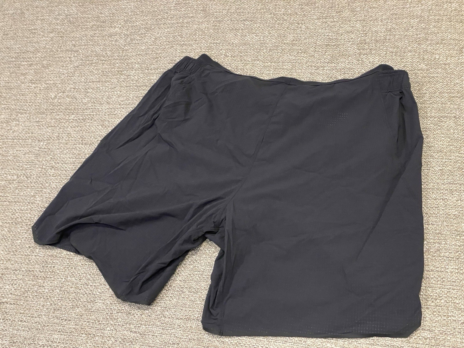 Uomo Salomon Pantaloncini Aero (non 2 in 1) XL 7" Nero