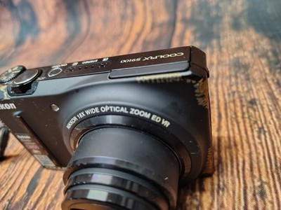 Nikon Coolpix S9100 12.1MP Black Digital Camera 18X Wide Zoom