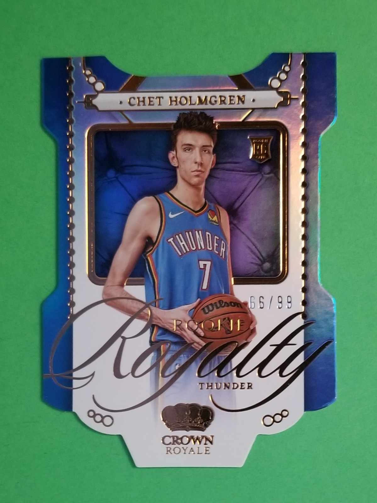 CHET HOLMGREN 2022-23 Panini Crown Royale #2 Rookie Royalty RC /99