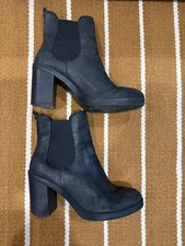 Crown Vintage Black Heeled Leather Ankle Boots Size 8.5M