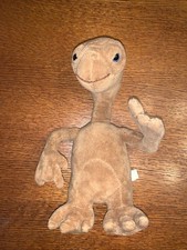 E.T. The Extra-Terrestrial Plush Toy Factory Universal Stuffed Animal Movie