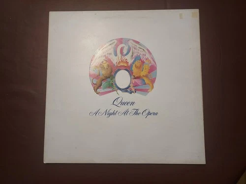 Queen. A Night At The Opera (1st Press -2 -2 BLAIRS) 1975. EX/EX. EMI, EMTC 103.