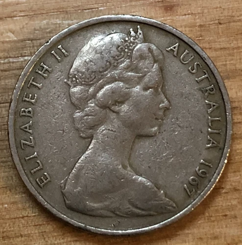 1967 Twenty Cent AUSTRALIAN coin   YFP1/20