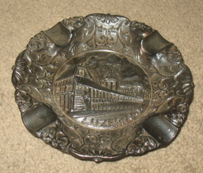 Vintage 6'' Luzern Switzerland heavy Metal 9 ounces collectable table Ashtray
