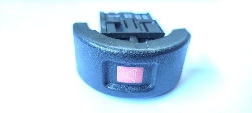 Opel Astra G 1999 Schalter Warnblinkanlage 09131728 UST78252