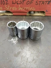 JS Technologies USA 1/2dr sockets 1-1/8, 1-1/16, 13/16 3pcs.
