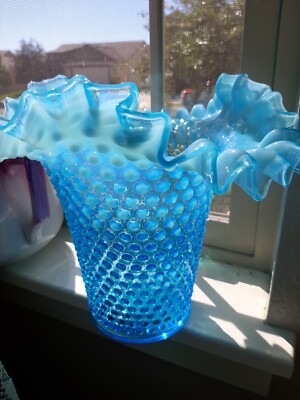 VINTAGE　LARGE FENTON HOBNEIL FLOW VASE Vintage Large Fenton Vaseline Uranium Art Glass Topaz