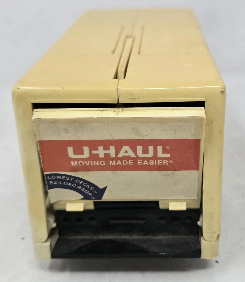 Vintage U-Haul Transfor To Shuttle Truck Toy Uhaul Car Plastic Rental Vehicle - Image 3 of 4