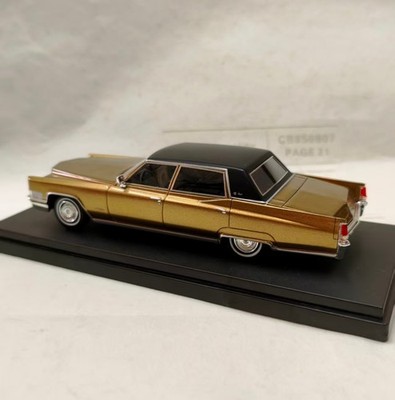 1/43 Cadillac Fleetwood Brougham 1969 Edition EXTREMELY RARE