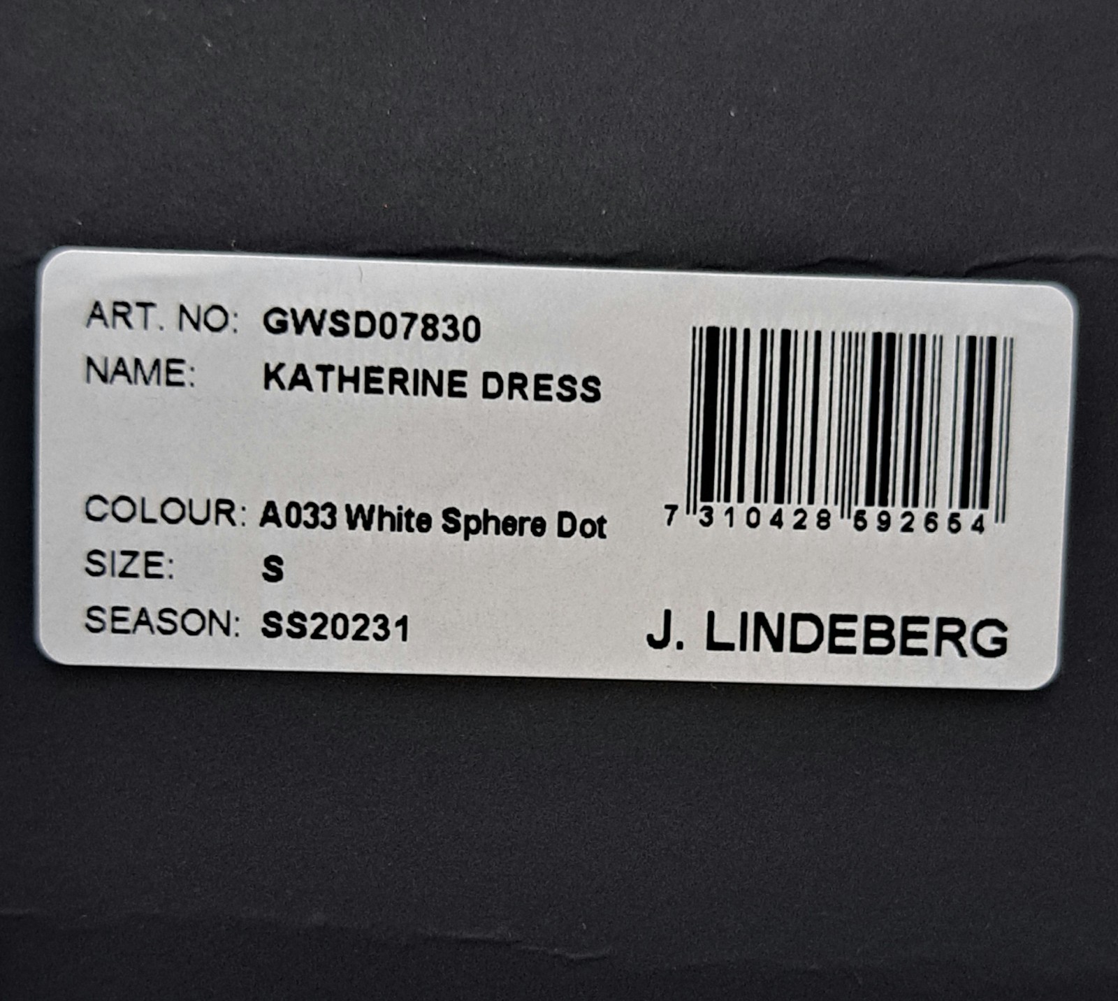 Picture 4 of 24