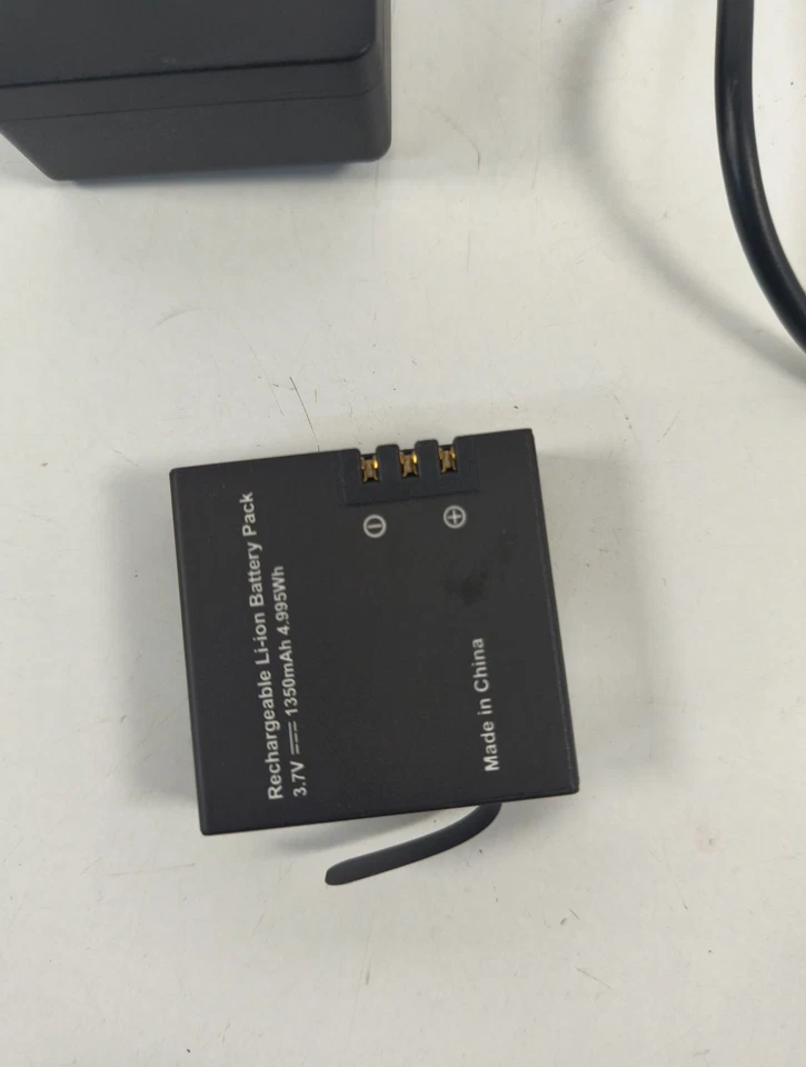 Rollei Actioncam 8s 9s Plus additional battery & Charger - Image 4 of 4