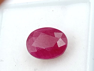 4.48ct Certified Natural Ruby Oval Faceted Red Loose Gemstone 10.5x8.2mm