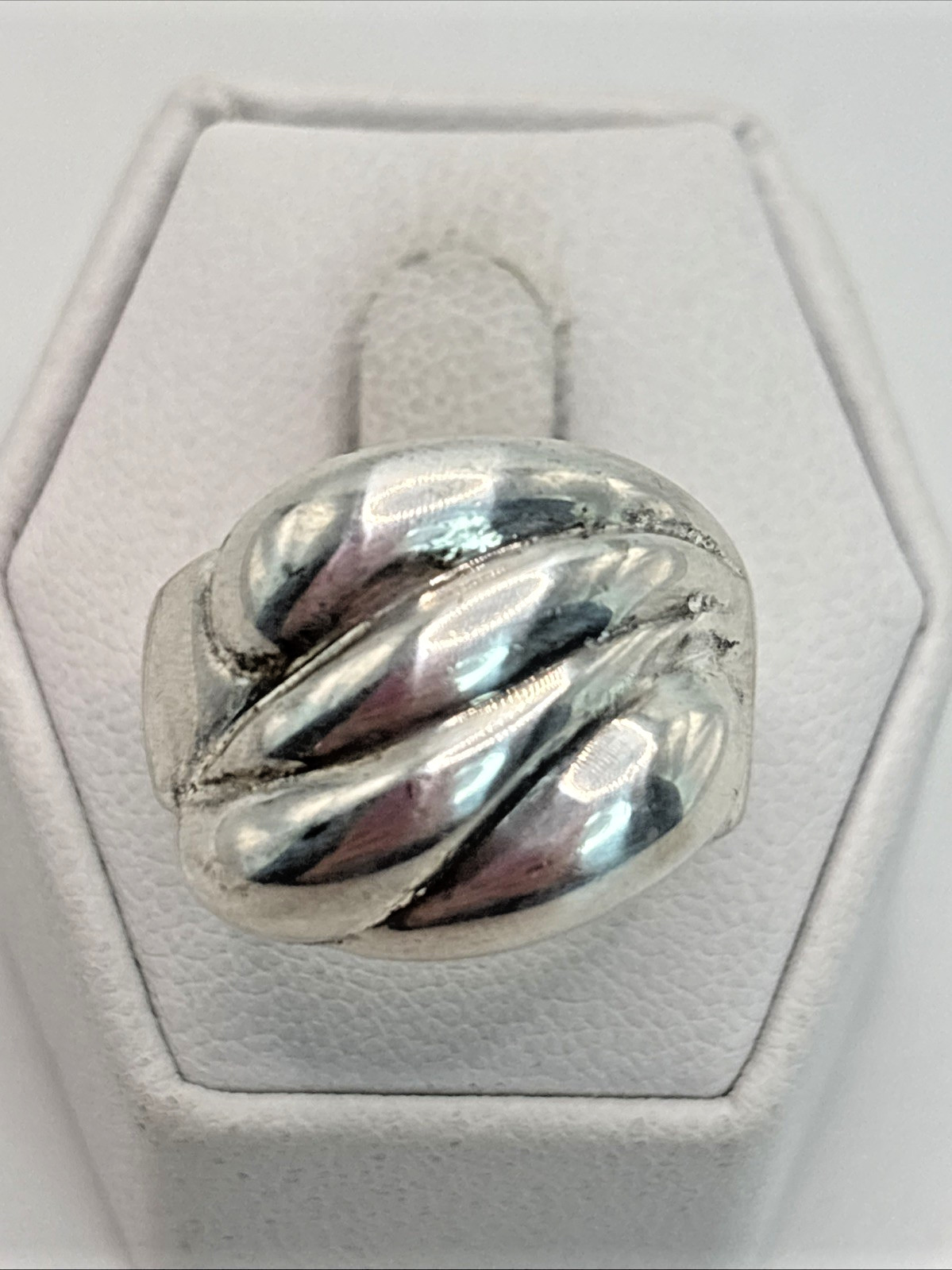 STUNNING .925 Vintage Sterling Silver Estate Ring Size 8
