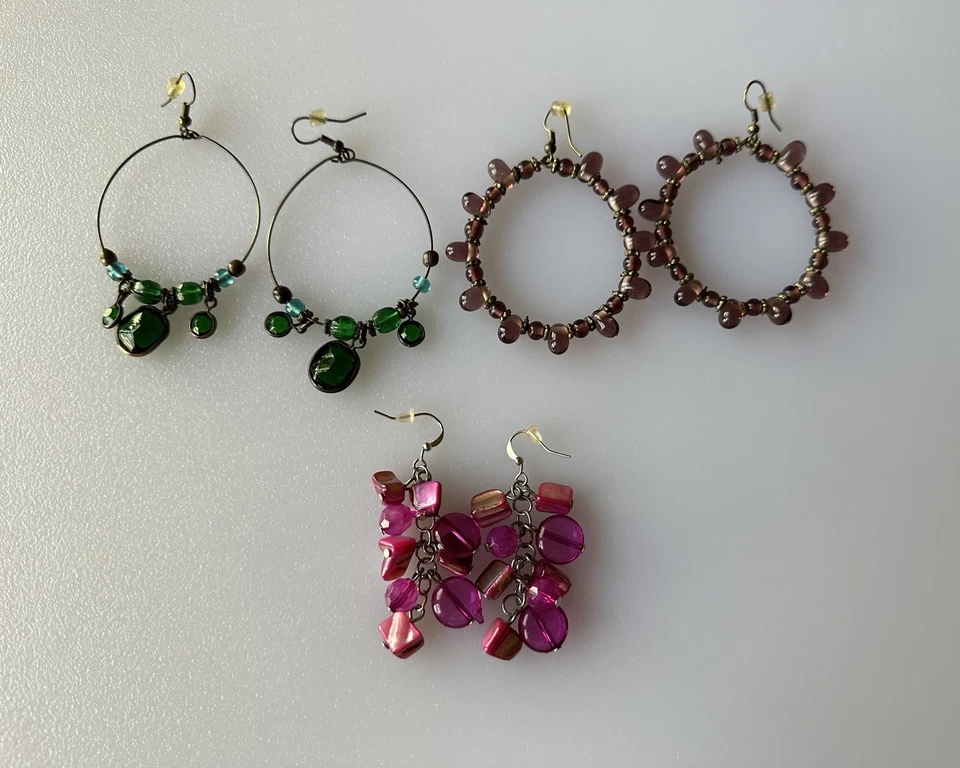 Lote de 3 Pendientes Gancho Boho Declaración Araña Verde Púrpura Cuentas Rosa Concha Foto 2 de 4