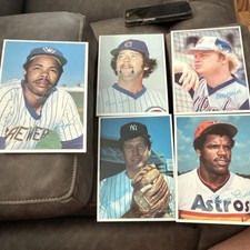 Bruce Sutter Bob Horner Cecil Cooper Tommy John Cesar Cedeno Auto’s (5x7)