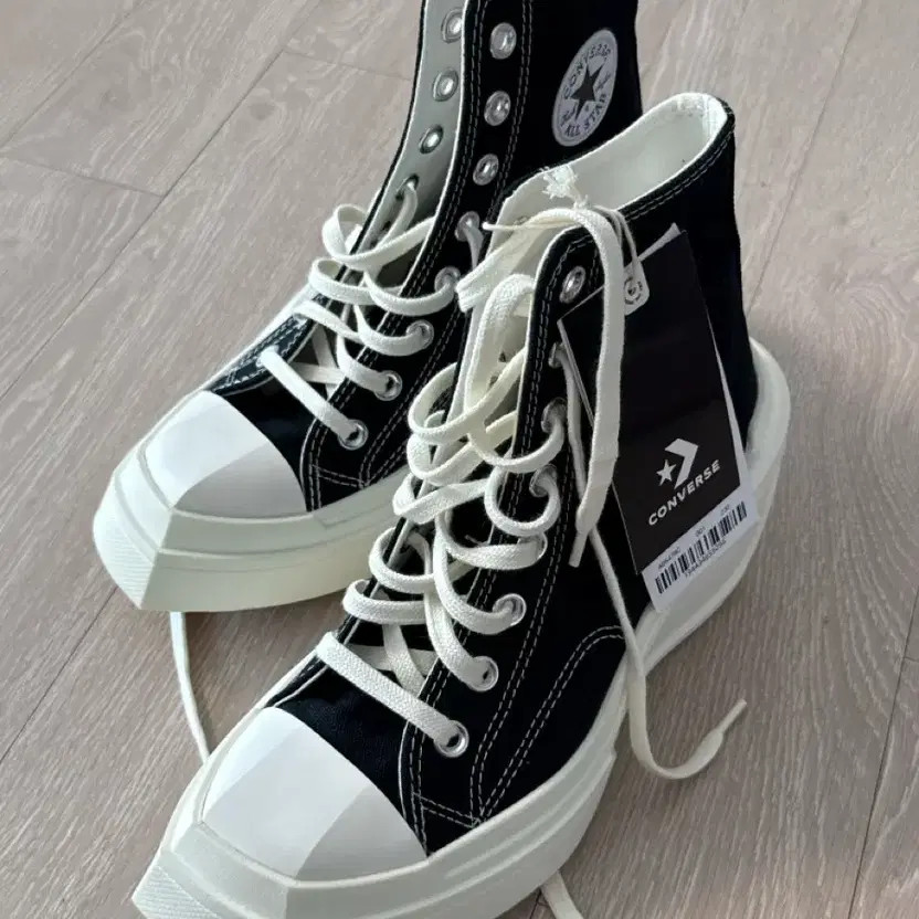 Converse Deluxe Wedge Sneakers - New, Size 230 thumbnail 5