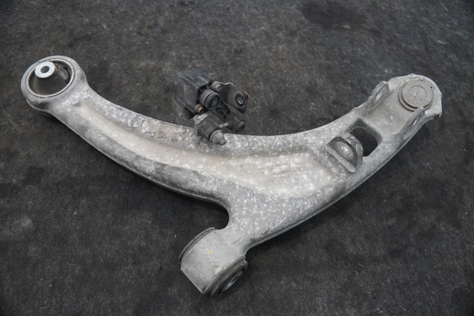 Brazo de control inferior delantero izquierdo 6G33-3A053-BC OEM Aston Martin V8 Vantage 2006-16 Foto 4 de 4