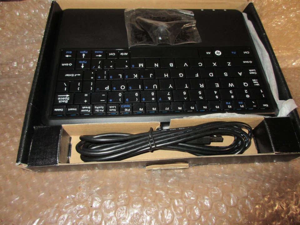 PERIXX OPTICAL TRACKBALL USB KEYBOARD PERIBOARD-509 PLUS-NO BATTERY - Image 2 of 4