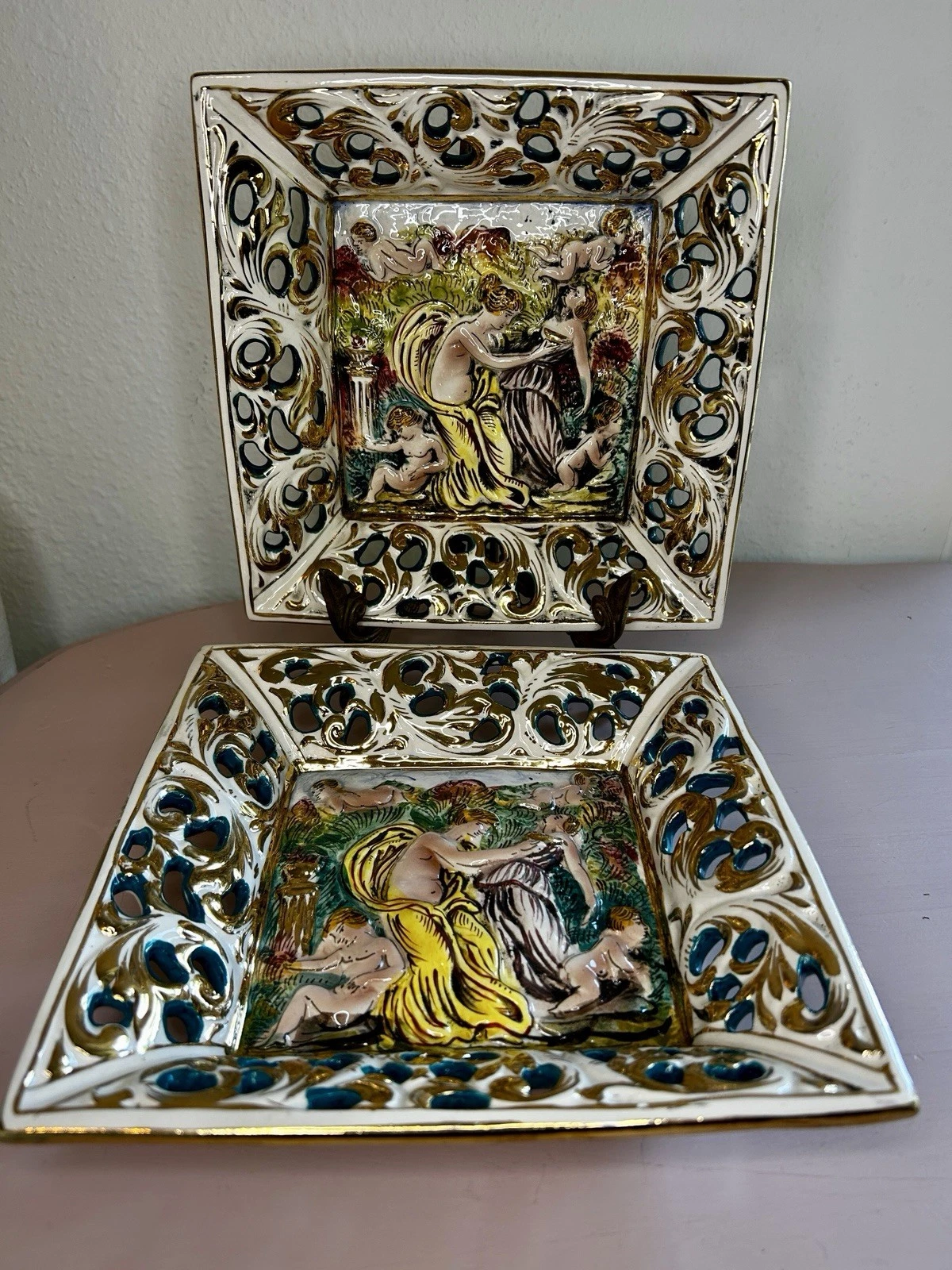 Picture 1 of 5