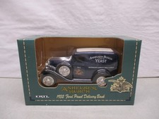 Ertl Anheuser Busch 1932 Ford Panel Delivery Bank 1/25