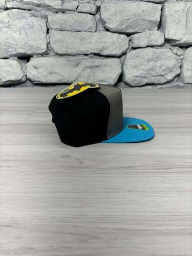 Youth Batman Snapback Cap - Picture 3 of 7