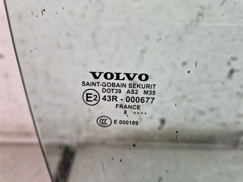 VOLVO C70 VENTANA DEL CONDUCTOR DELANTERA IZQUIERDA REINO UNIDO LADO DEL CONDUCTOR FUERA DE JUEGO 2008-2009 Foto 2 de 3