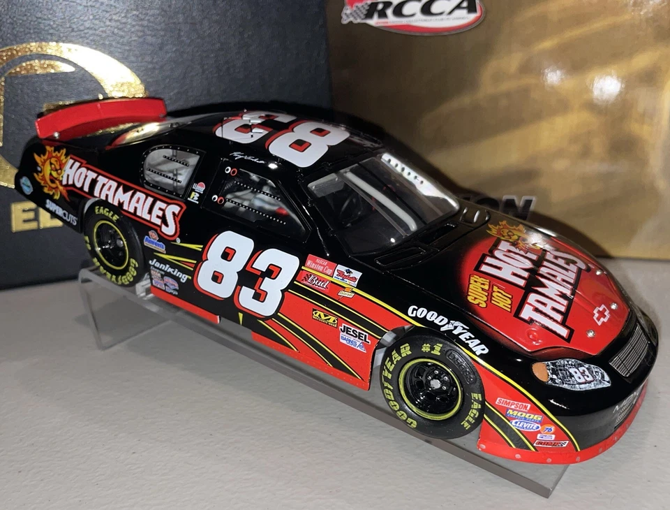 Kerry Earnhardt #83 2003 Hot Tamales Monte Carlo 1/24 Elite NASCAR Diecast Foto 4 de 4