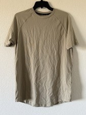 Kenneth Cole Small Moab Active Tech T-Shirt Tan Stretch 49