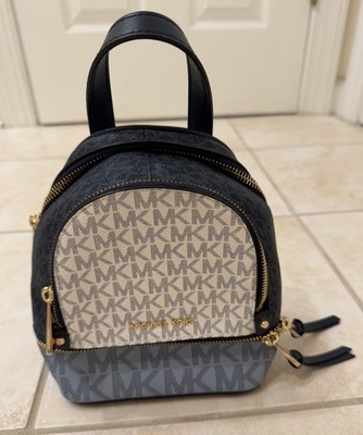 NWOT Michael Kors MINI BACKPACK  Monogram Leather/Canvas BLUE  WHITE  /Gold HW  