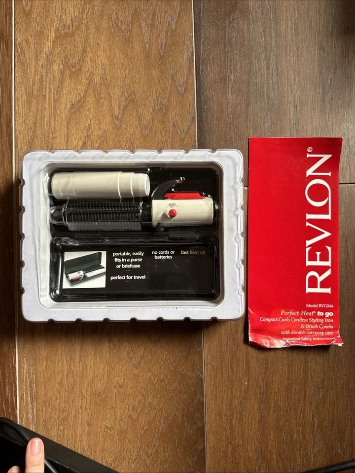 Vintage Revlon Perfect Heat To Go Compact Curls Cordless Curling Iron,New In Box - Image 2 of 4