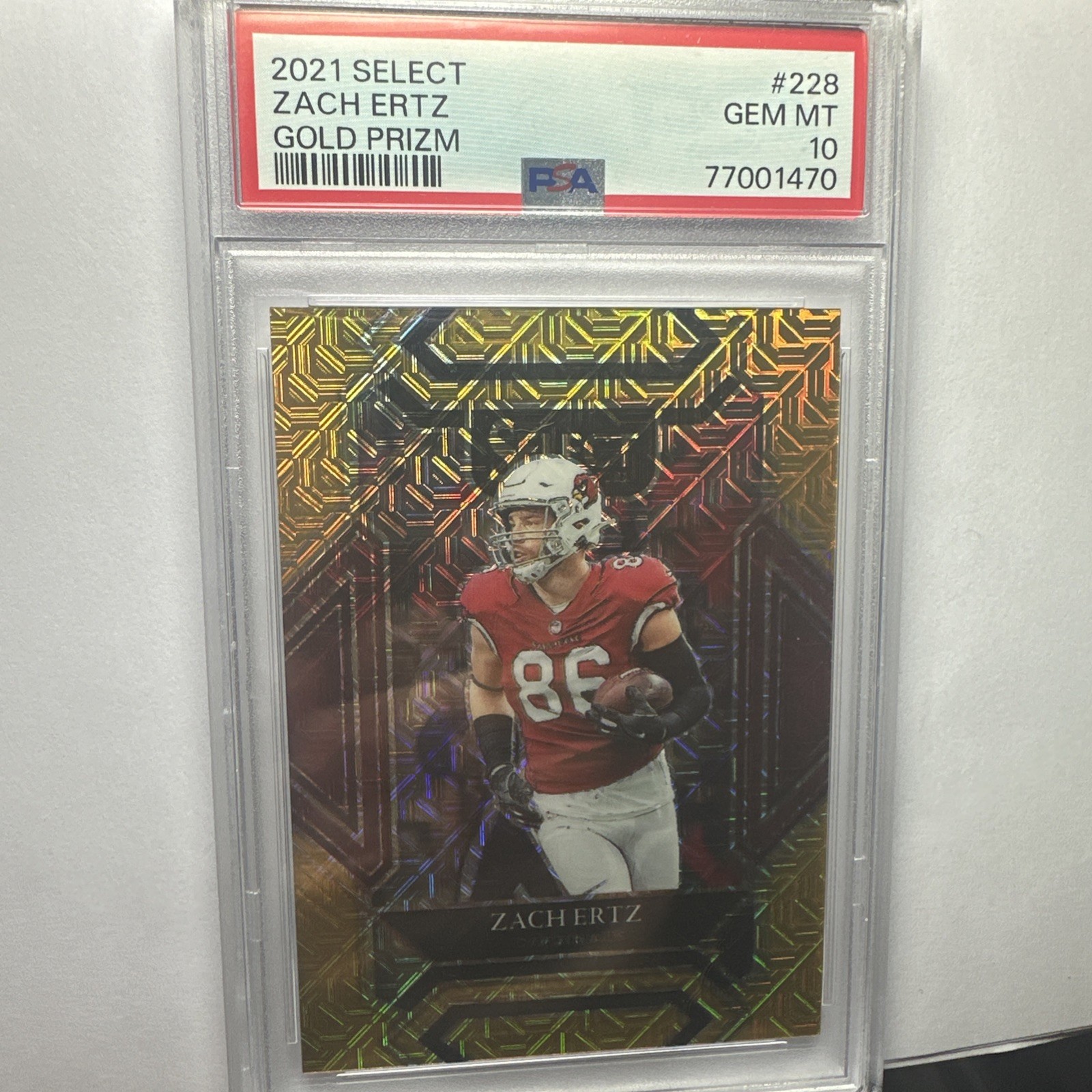 2021 Select Zach Ertz Gold Prizm #228 PSA10   07/10