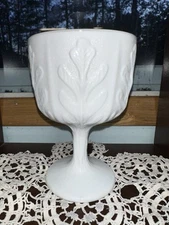 FTD 1975 Milk Glass Footed Oak Leaf Vase Planter Compote / Chalice 6.5”