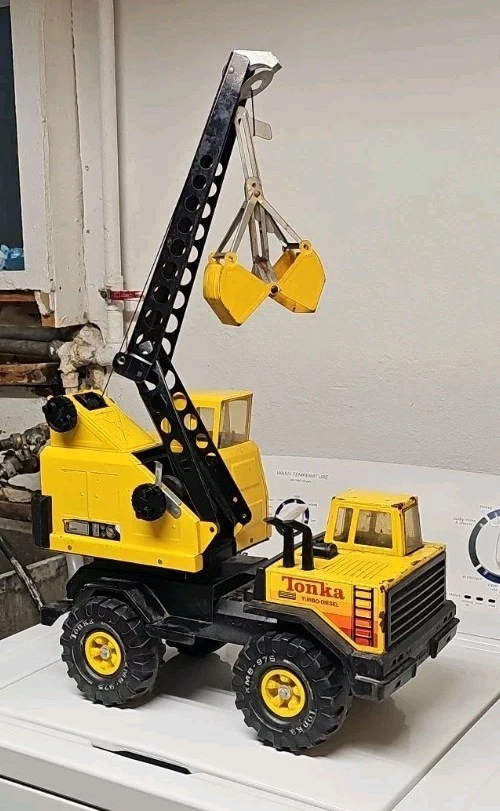 Mighty Tonka Crane マイティトンカクレーン Tonka Steel Classics MIGHTY CRANE Steel & Sturdy Plastic