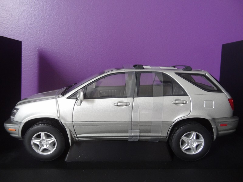 Check The Market for Lexus RX