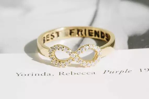 BAGUE DORÉE INFINITY BEST FRIENDS TAILLE (M) AMITIÉ FEMME CADEAU  VENDEUR BRI