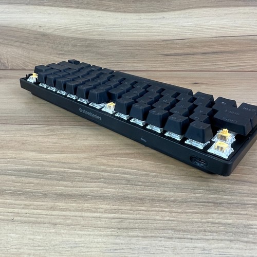 SteelSeries Apex 9 Mini KB-00022 RGB Lighting Optical Gaming Keyboard Tested - Picture 3 of 5