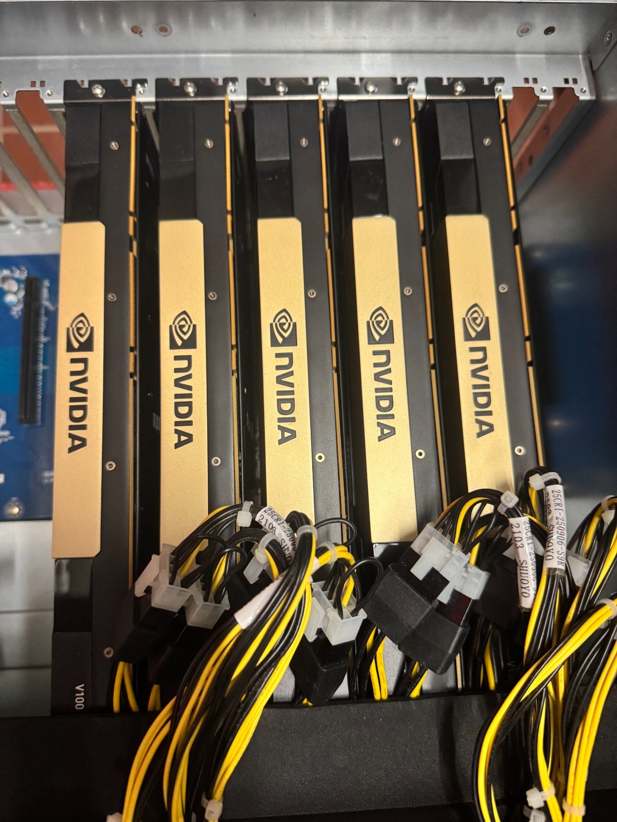 Llm Gpu Server AI Server / KI Server GPU-Server Ollama NVIDIA TensorRT-LLM vLLM ...