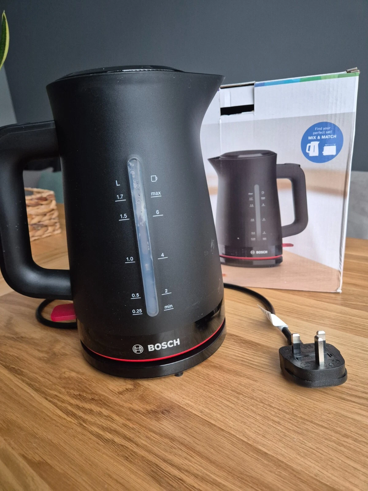 Bosch TWK3M123GB Kettle MY MOMENT 3000W 1.7L CORDLESS in BLACK
